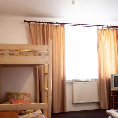 فندق Швагри